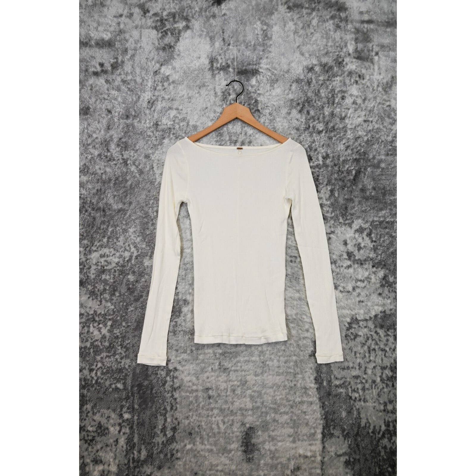 Free People Ivory Ribbed Boat Neck Long Sleeve Blouse Top Size M Medium